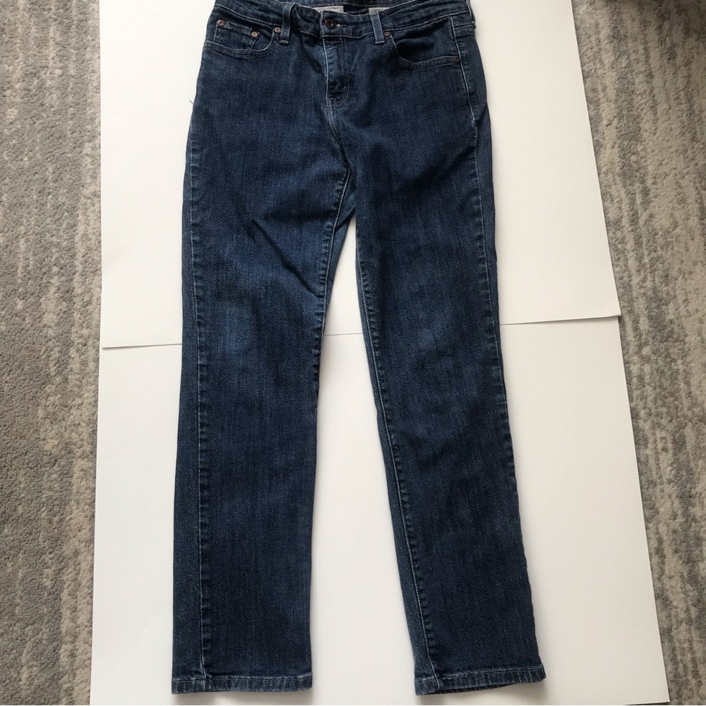 LEVI’S MID RISE SKINNY RED TAG SIZE 8
